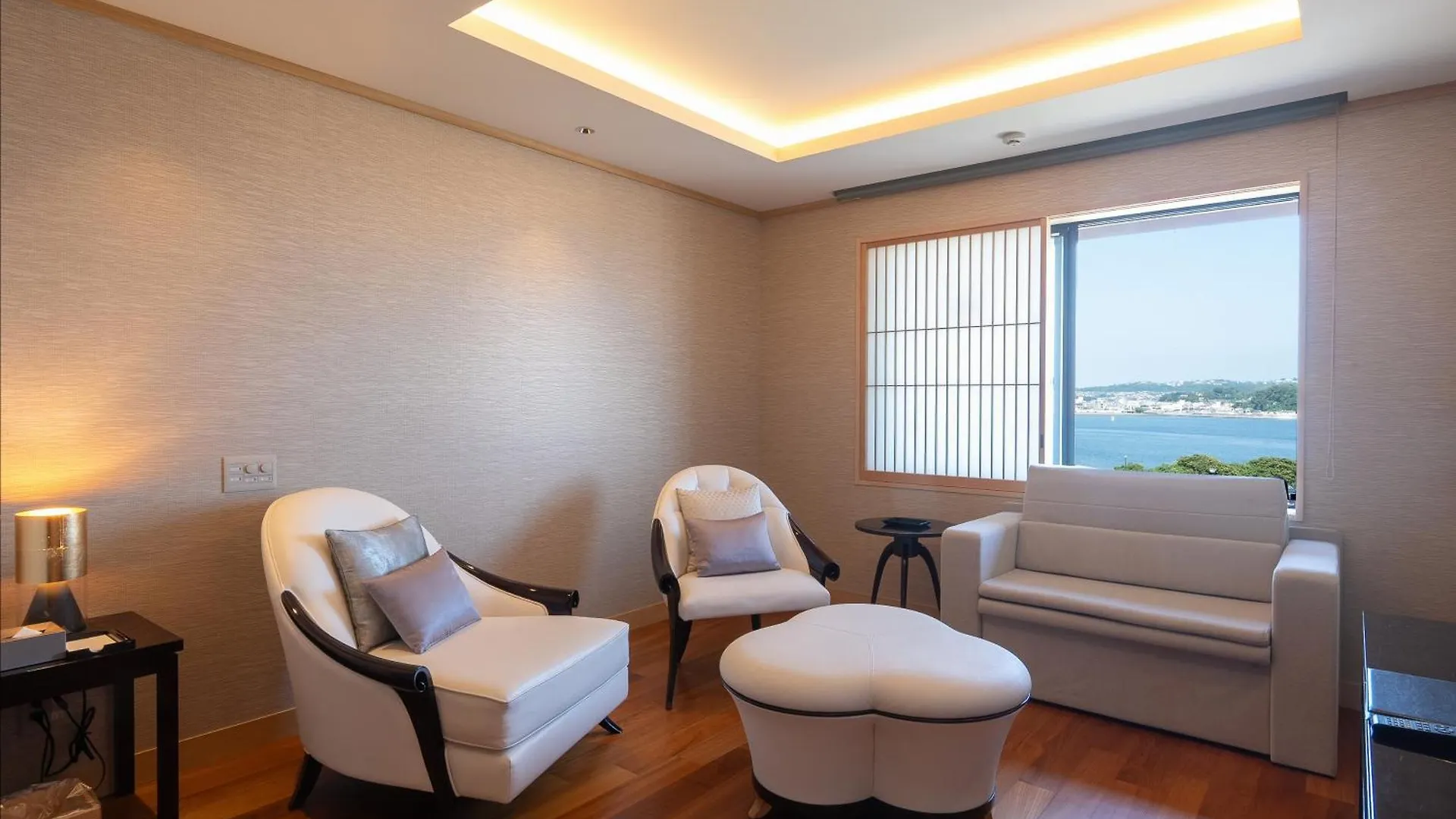 Enoshima Hotel ーenoshima Island Spa Hotel Buildingー Fujisawa