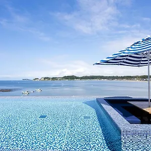 The Harbor Terrace Hotel